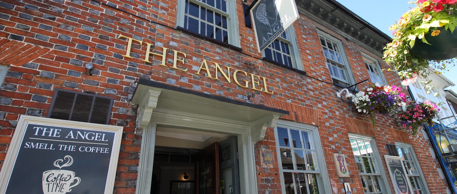 Angel Hotel, Bar & AA Rosette Restaurant Royal Wootton Bassett, Swindon