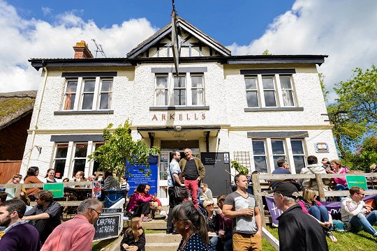 Swindon Pubs The full guide to pubs in Swindon & surrounding area