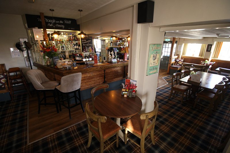 PloughontheHill, Swindon pub food/Sundaylunch/pub garden, Jn15 M4
